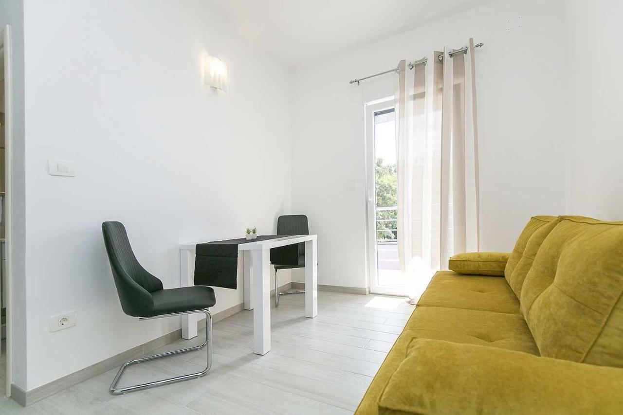 Apartmani Astrid Rabac Exteriör bild